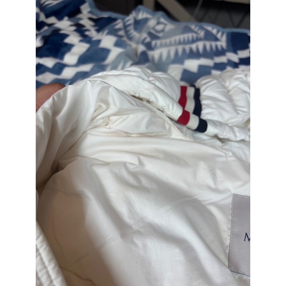 Moncler White Hooded Puffer Jacket Tricolor Trim Womens Size 4 Made in Romania - Picture 4 of 16